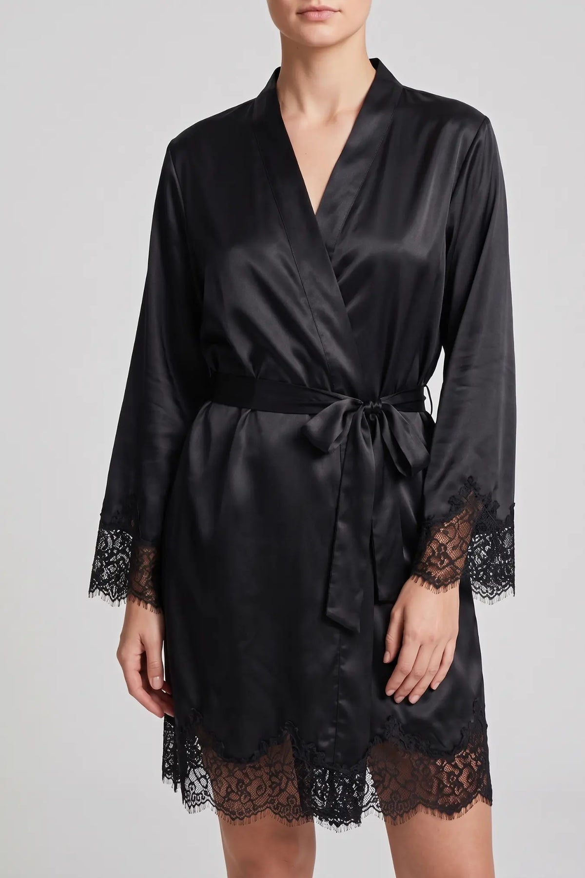 Silk Genevieve Robe Black | Archive Sample
