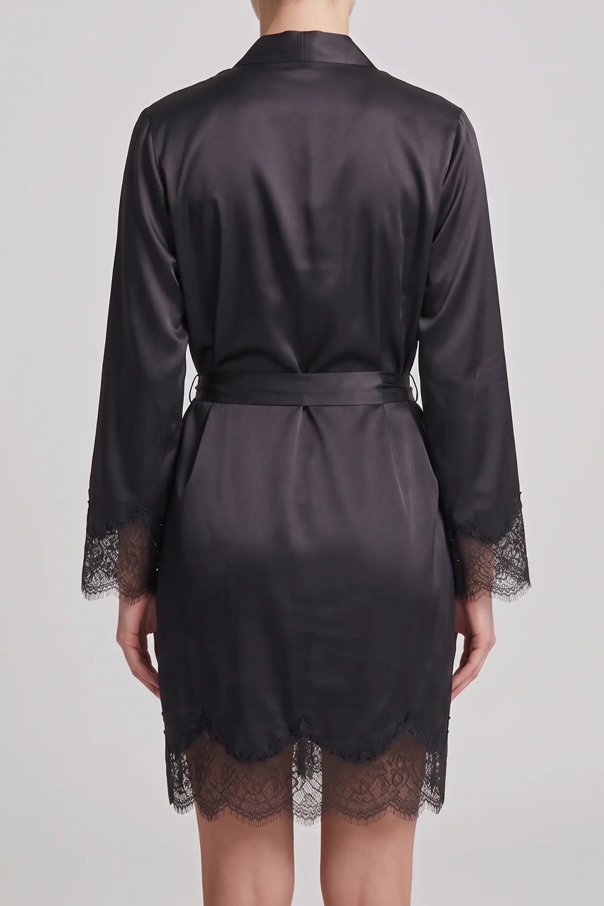 Silk Genevieve Robe Black | Archive Sample