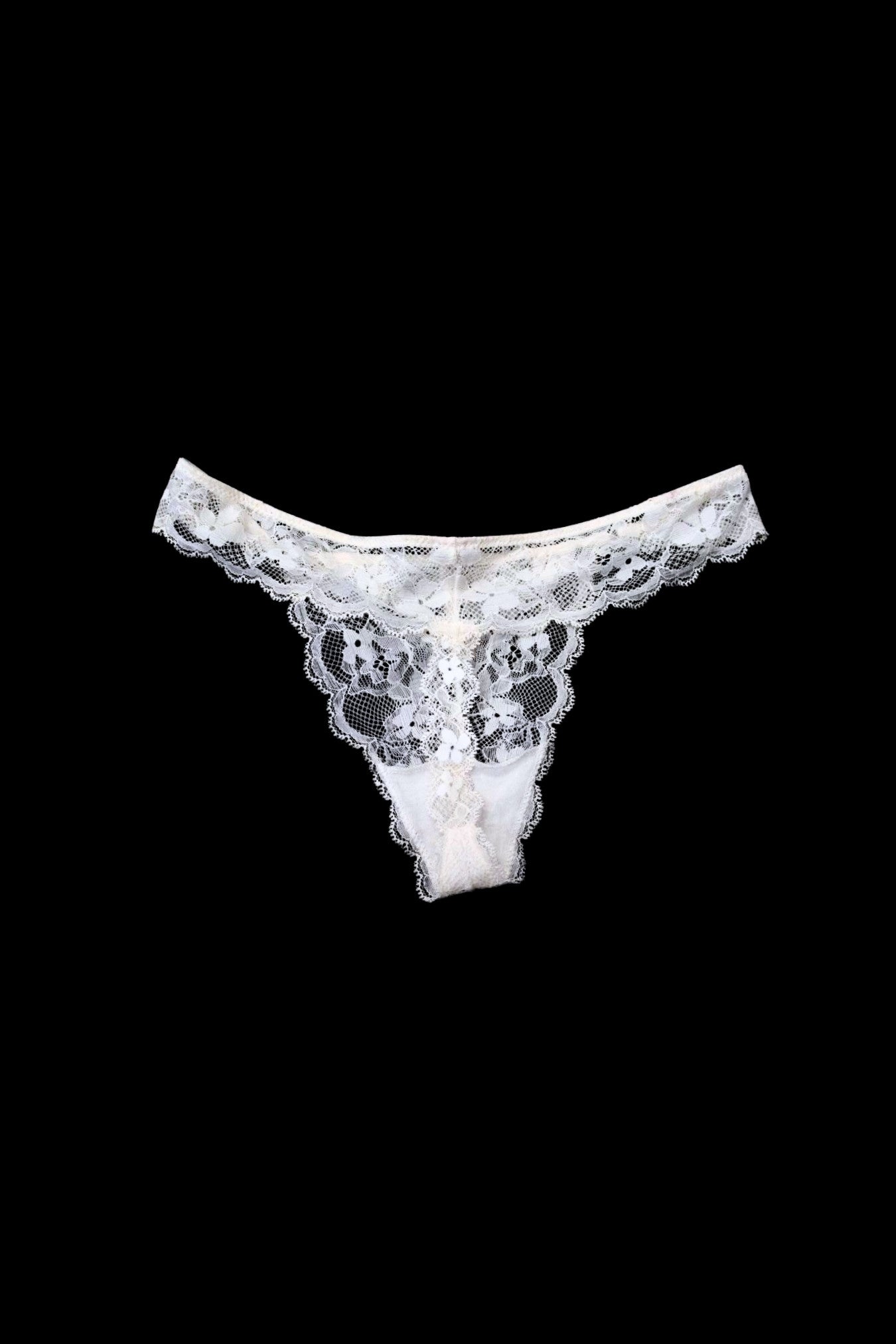 Lace G-String White – Size S | Archive Sample