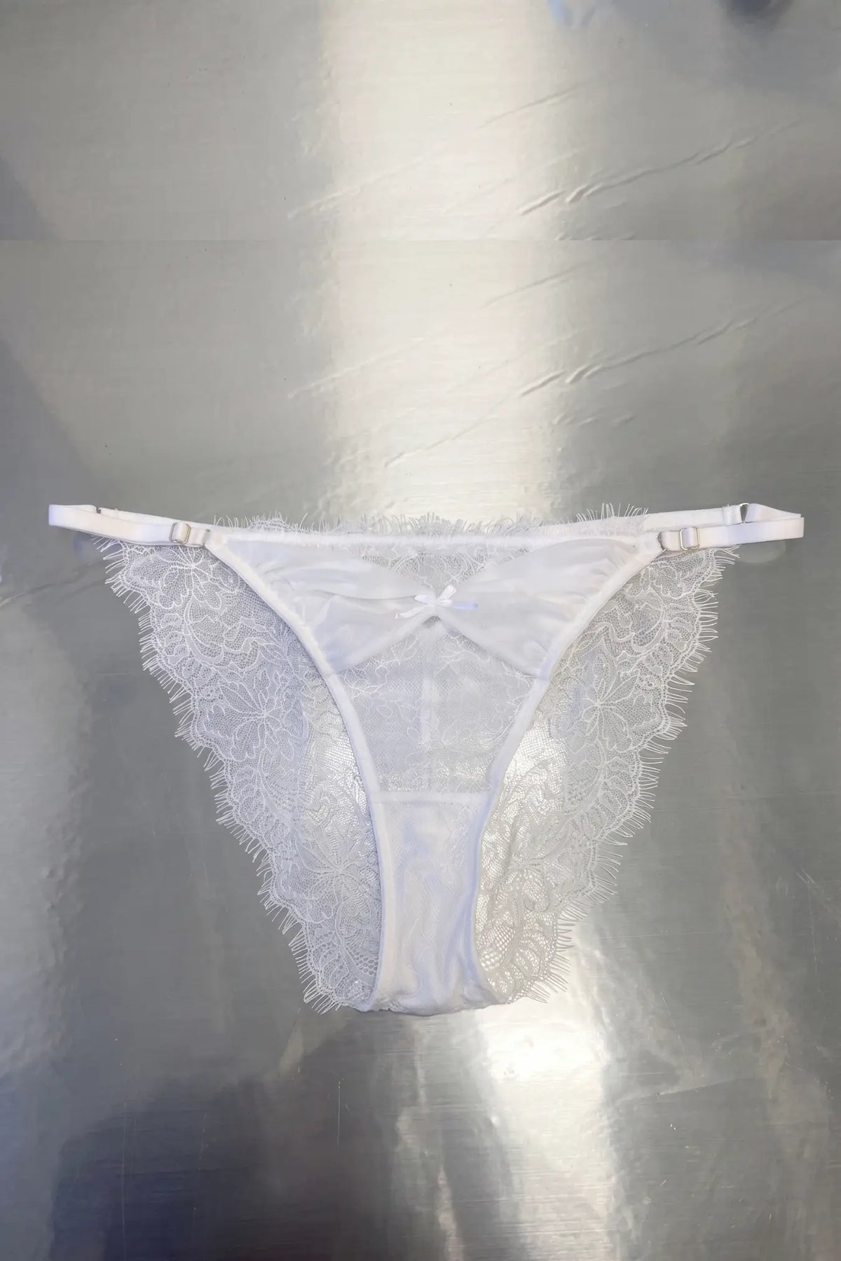 Brooke Lace Knicker White - Size M-2XL | Archive Sample Main image