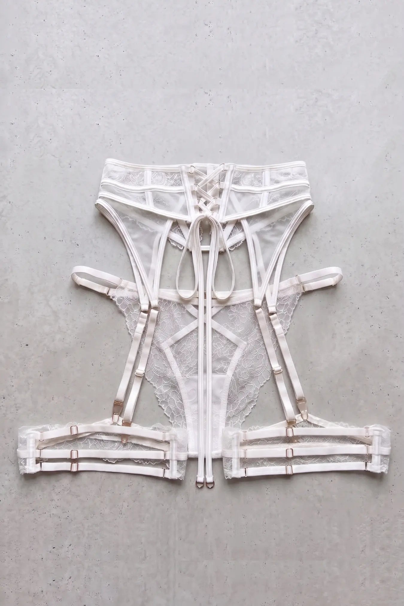 Daphne Suspender Belt + Knicker Set - Size XS/S | Archive Sample Zweitbild